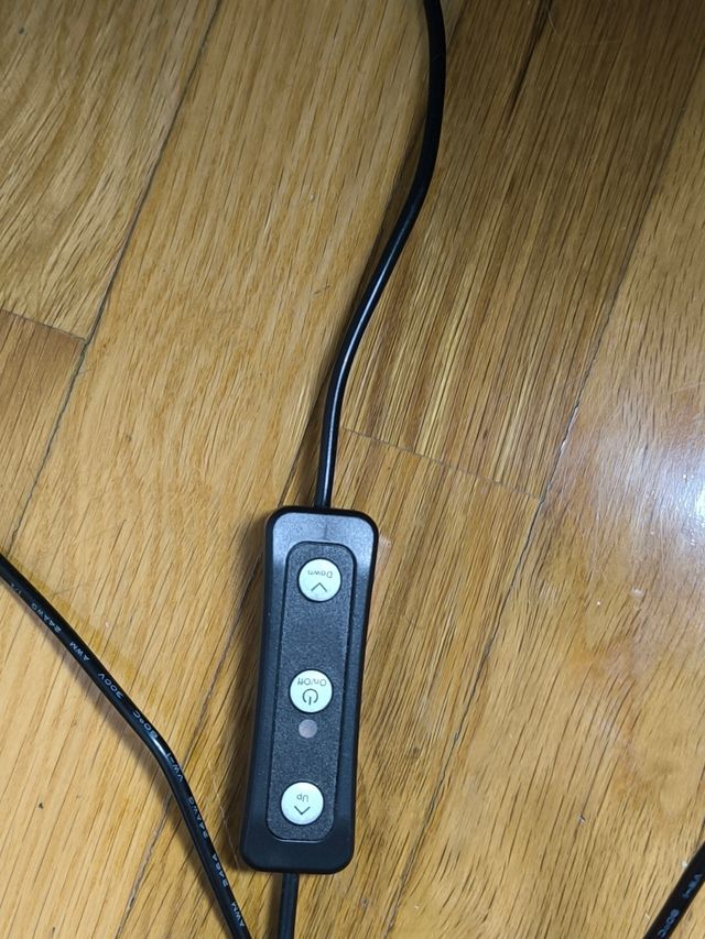 LAMPARA TRÍPODE CÁMARA FOCO GAMING