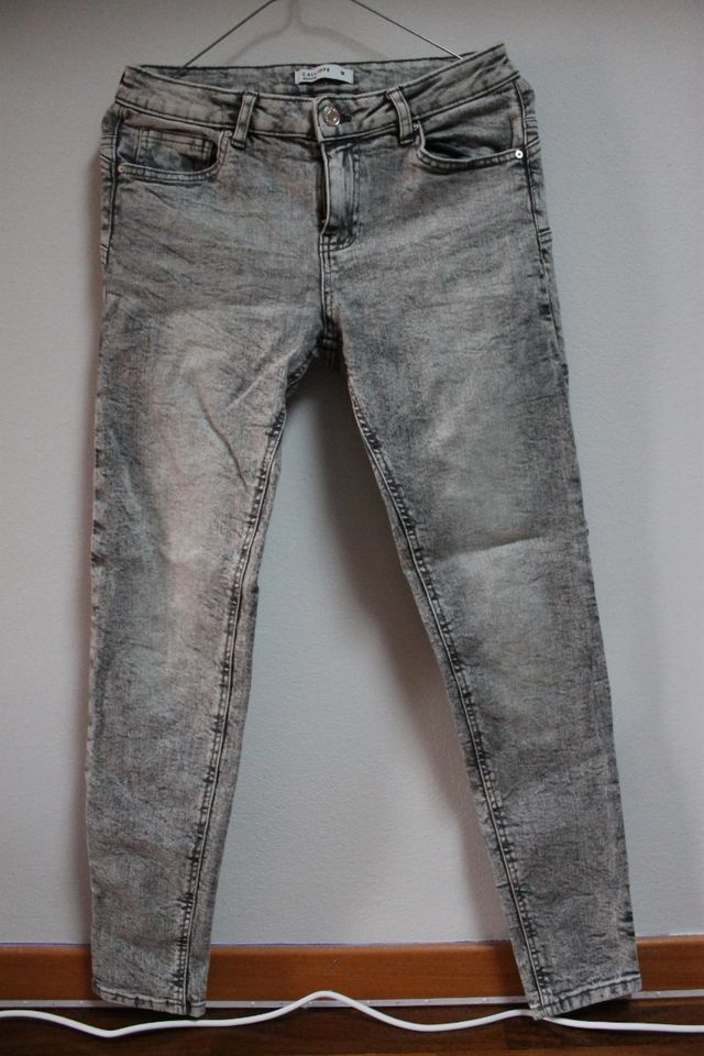 Jeans marmorizzato grigio