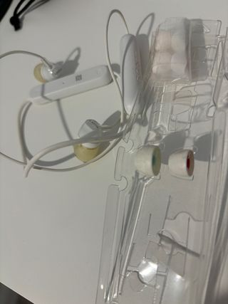 Auriculares SONY WI C300