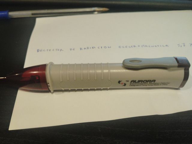 Detector de radiación eletromagnetica