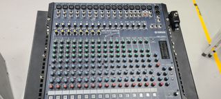 Equipo de sonido profecional das 108