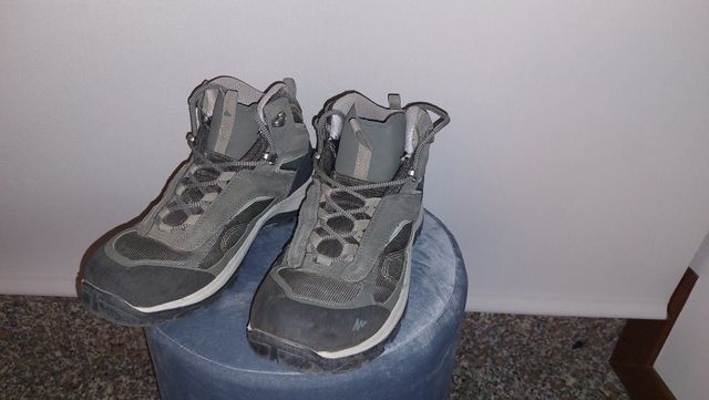 Scarponcini trekking