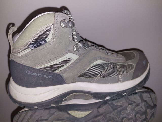 Scarponcini trekking