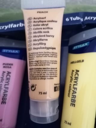 Confezione di colori acrilici da 75 ml 