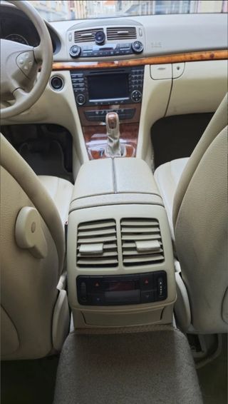 Mercedes-Benz Clase E 2004