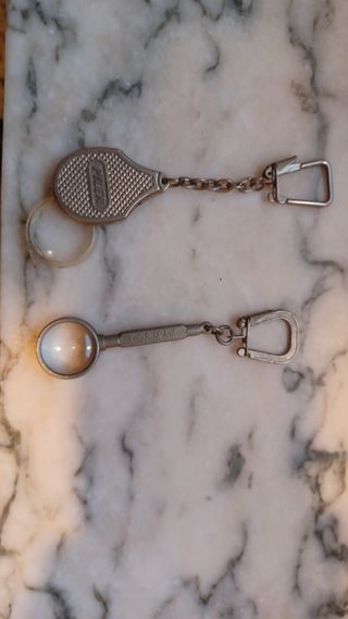 Llaveros antiguos herramientas