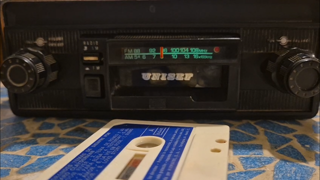 Radio cassette UNISEF