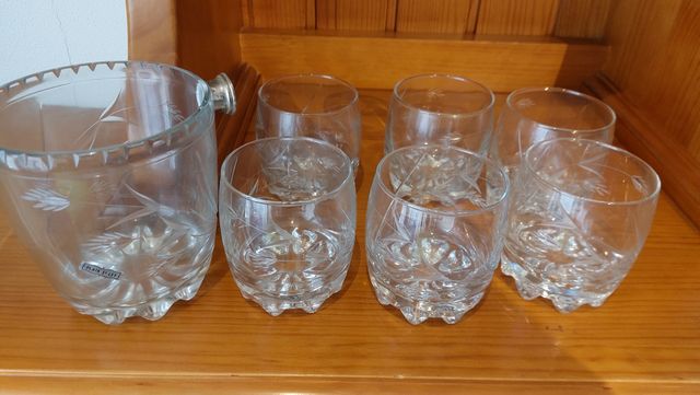 Juego de whisky con cubitera