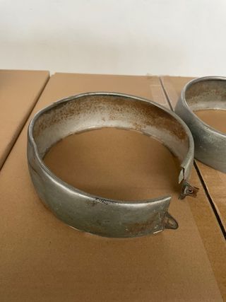 Cerquillos faros Seat 600