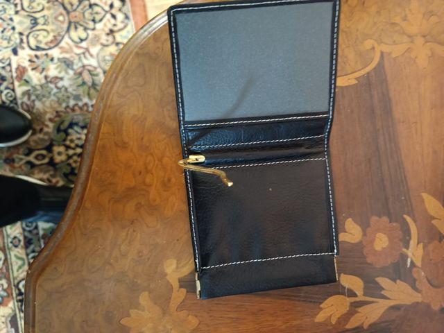 Billetero de caballero