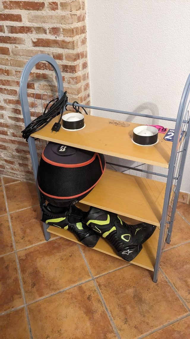 Mesa ventiladores Cascos Moto Circuito Boxes