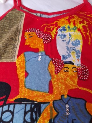 Camiseta tirantes, pedreria.