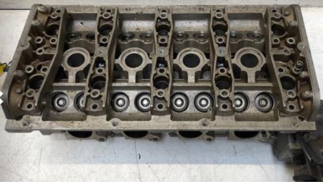 Culata 405 MI en buen estado