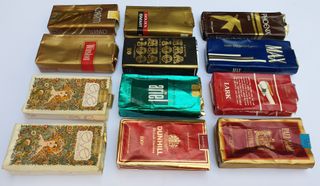 LOTTO D DI 12 PACCHETTI SIGARETTE MORBIDE ESTERE