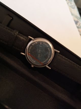 Reloj marca celeste suizo.
