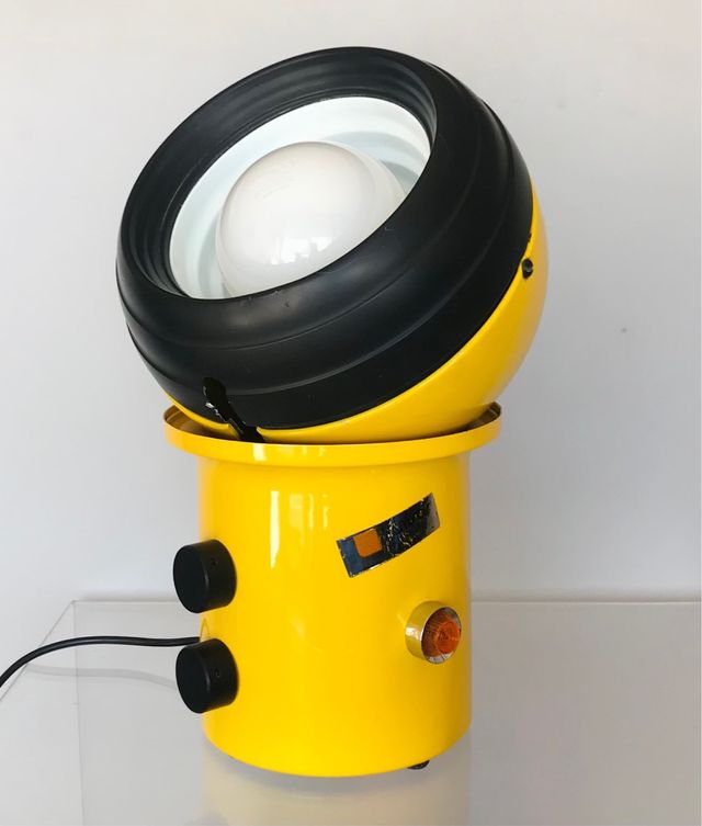 Lampara de mesa Lamsar “Dodoo”