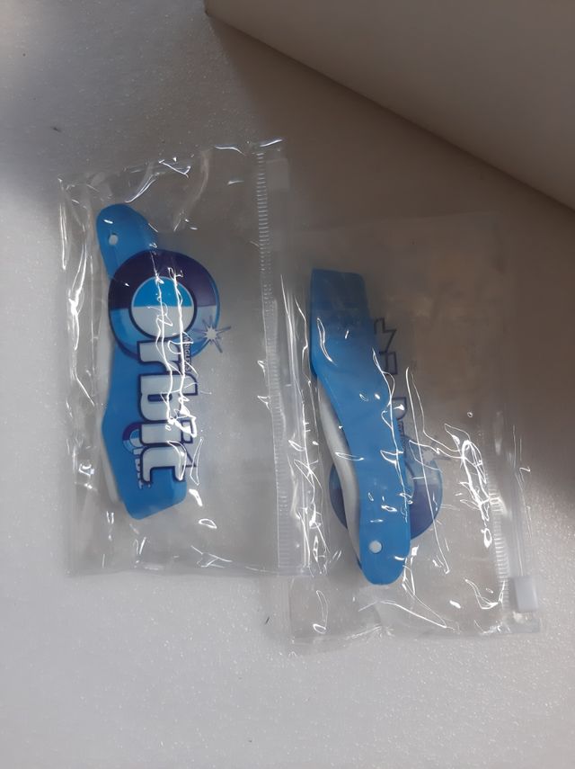 SET 40 BORSA DA TOILETTE ORBIT + SPAZZOLINO DA DENTI