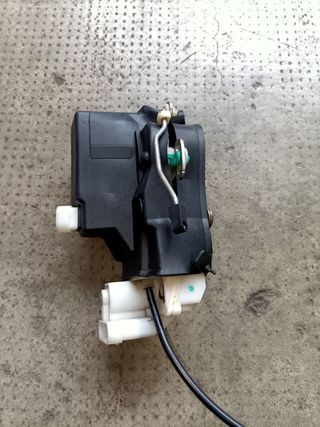 Serratura Porta Lancia Thesis