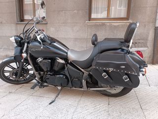 Kawasaki Vulcan 900