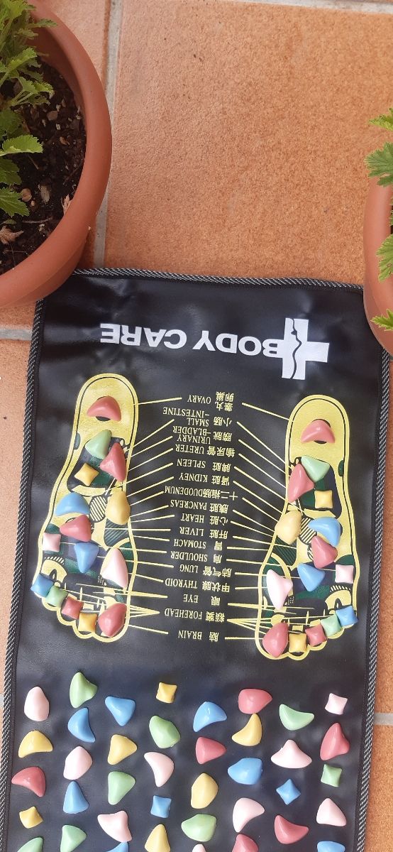 ALFOMBRA DE DIGITOPUNTURA