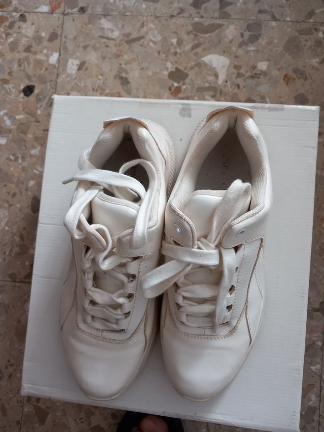 Deportivas  blancas