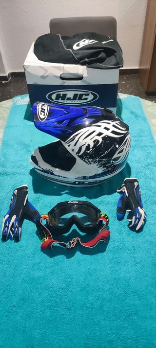 Casco de Moto HJC de Enduro.