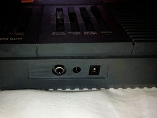 Sintetizador FM Yamaha PSS 360
