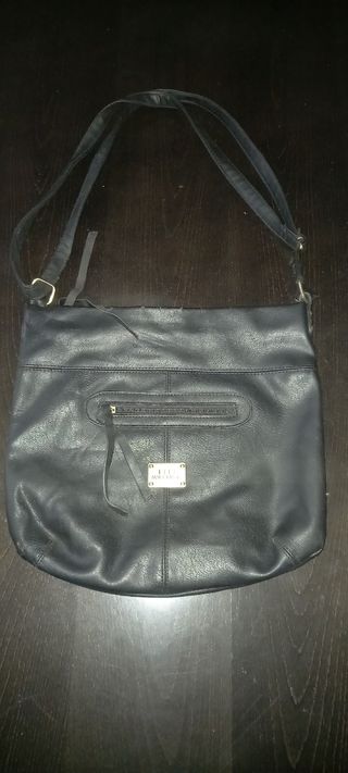 BOLSO NEGRO CUERO