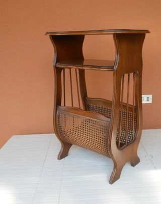 Tavolino in noce