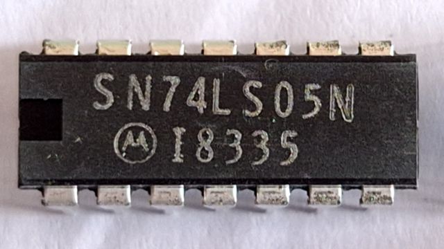 Circuitos integrados TTL