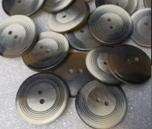 Lote 20 botones/6 modelos