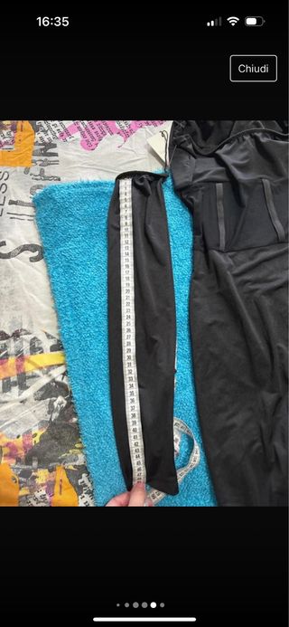 Vestito nero nuovo tulle e manicotti