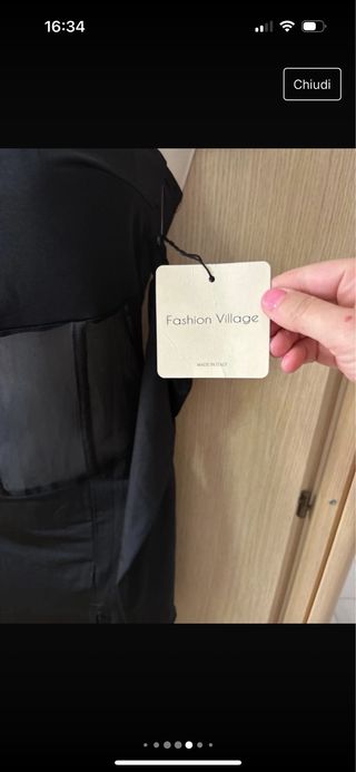 Vestito nero nuovo tulle e manicotti