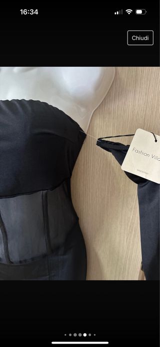 Vestito nero nuovo tulle e manicotti