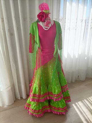 Rociera nuevo talla 40