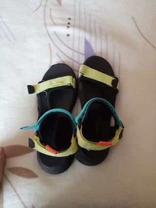 Sandalias coloridas de zara