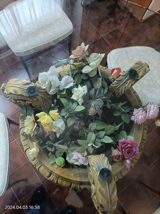 Tavolo con  sedie 