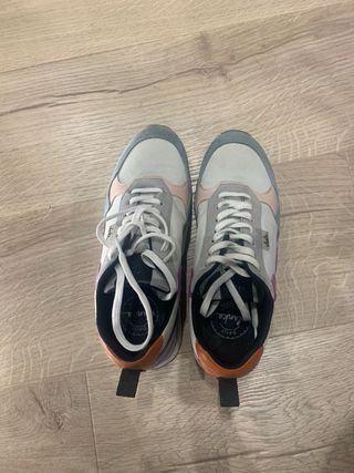 Zapatillas Ulanka mujer en buen estado