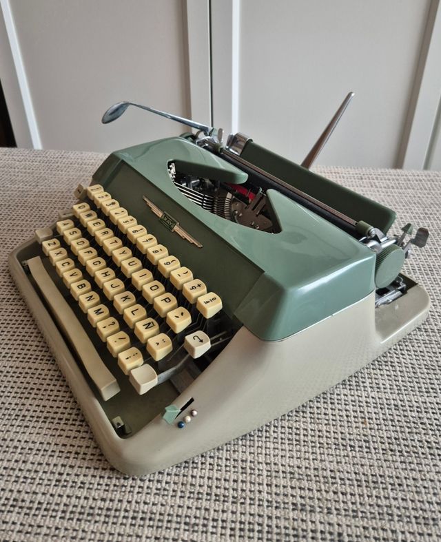 Máquina de escribir portátil Amaya