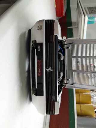 Ferrari testarossa (escala 1/8)