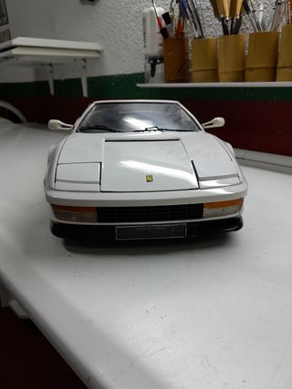 Ferrari testarossa (escala 1/8)