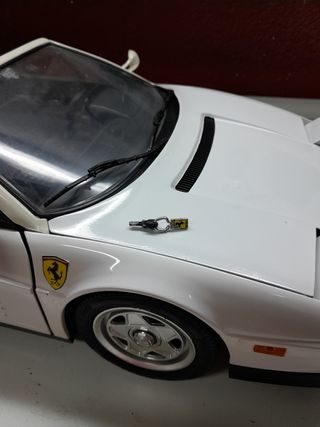 Ferrari testarossa (escala 1/8)