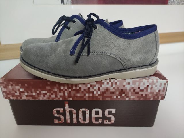 Zapatos serraje color piedra.T.31. Shoes