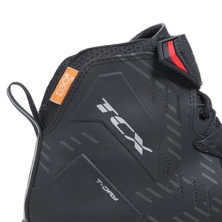 ¡25%DTO! TCX BOTAS MOTO R04D WP BLACK/RED