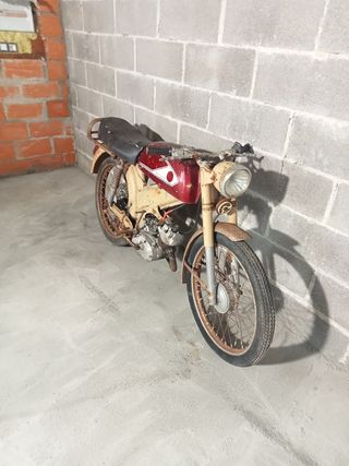 Derbi para restaurar años 60