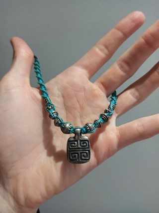 Collar de plata