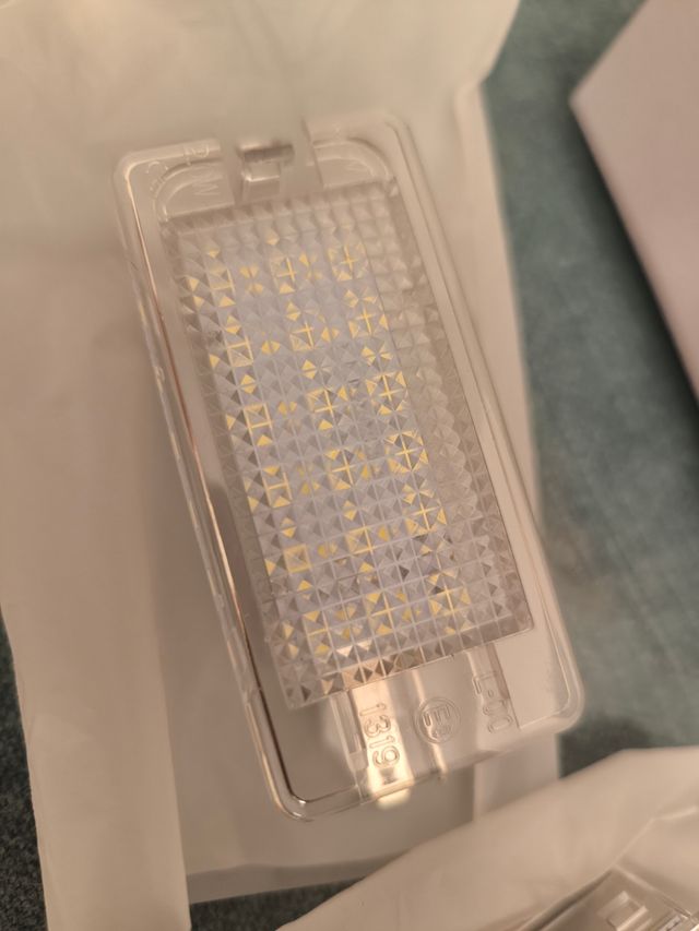 lámpara led maletero coche