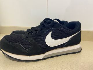 Bambas Nike md runner 2