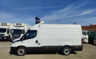 Portes de mercancias refrigeradas o sin refrigerar