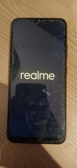 Realme C21